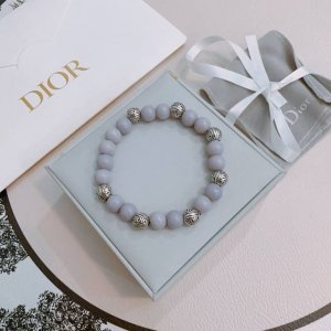 专柜精工版本 Dior迪奥 多元素玛瑙泰银风格手链 权志龙明星同款 复古做旧风 原版复刻 纯手工打造 正品开模潮流时尚必备 男女均可佩戴 情侣款同款 摇滚朋克泰