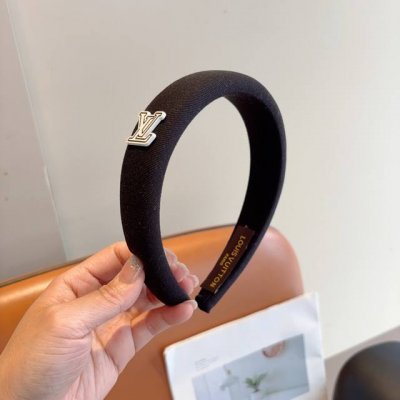 配包装 Lv 路易威登 火爆新款发箍，时尚头箍，网红最新款来袭时尚百搭款！