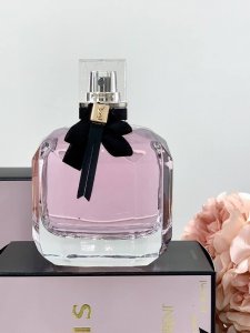 专柜品质 情人节送礼必备 独家正品渠道货源 Ysl 反转巴黎经典款香水...90Ml 迪丽热巴同款 要说起 斩男香 各大榜单一定不会漏掉Ysl的反转巴黎 颜值超