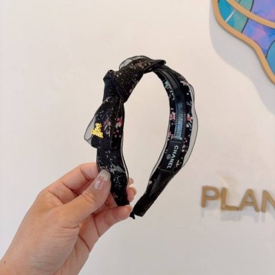 配包装 chanel 香奈儿 新款小香发箍 复古头箍 网红爆款推荐 搭配高端材质 超精致 时尚百搭