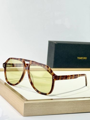 Gucci Mod：Gg1042S Size：58-14-145