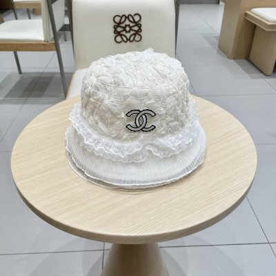 Chanel香奈儿2025春夏新款蕾丝花边褶皱泡泡纱渔夫帽
