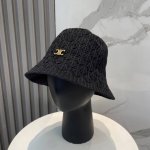赛琳 新款针织盆帽，高密度制作，一顶超级有品位的针织帽了~出街首选！帽型超美腻颜色妥妥，轻便携带！小仙女人手必备 头围57Cm