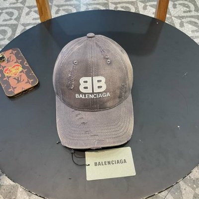 新品Balencia*A 巴黎世家联名款新款棒球帽 现货秒发简约时尚超级无敌好看的帽子！原单货比起其他帽子的优势，