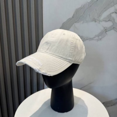 Alexander~ Wang亚力山大 王 最新刺绣字母棒球帽 个性时尚款 休闲带点酷酷的感觉 中性款 男女同款 多种色系 超好搭