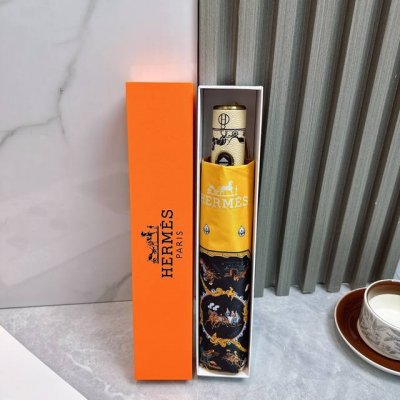 爱马仕Hermes 三折防晒睛雨伞 夏季新款 全自动折叠晴雨伞 内里黑色涂层防晒有效阻隔紫外线99%，Upf 50 所以能起到伞下体感降温的效果！ 有效隔热 高