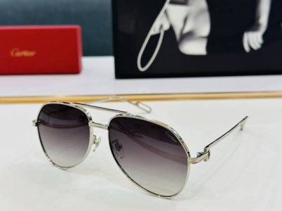 官网款 Cartie* Ct0110S Size：62口14-145 卡家 上脸体验感非常赞超轻便男女同款 C超轻、超舒适