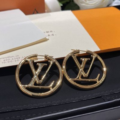 编号Led0012中号 编号Led0013大号 Lv最新款耳环圆形圆圈月亮光面 一致Z批黄铜材质