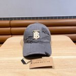 巴宝莉 Burberry 棒球帽 百搭新配饰 多个颜色选择 帽型正 大小可调 男女同款