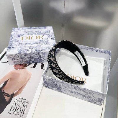 配包装盒 dior 迪奥 新款Cd经典字母发箍 简单实用 时尚潮流 非常好看 小仙女必备