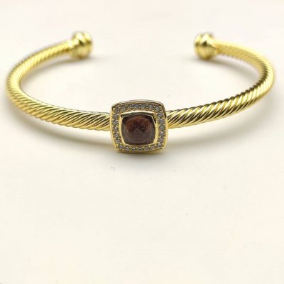 上新。David Yurman 4Mm黄金色四方钻纽线紫钻手镯。建议适合佩戴的手围15-20Cm 编号Dysz-191