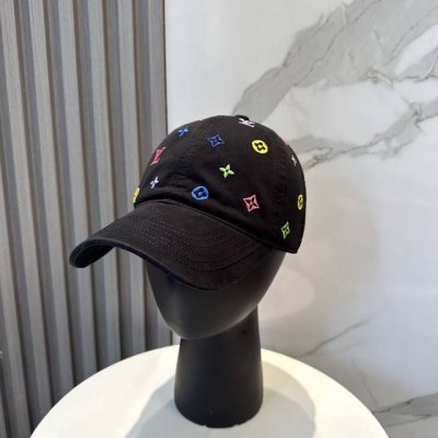 lv路易威登 高版出货 刺绣字母棒球帽 非常经典的经典 流行的复古美 四季可用 出门必备 非常显脸小