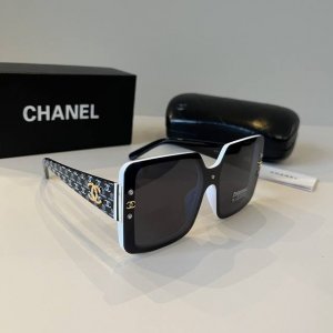 chanel太阳镜圆脸宝看过来 超遮肉肉脸 显脸小川小香风24新款大方框墨镜百搭显瘦 巨显脸小 大脸 圆脸 肉肉脸一镜搞定