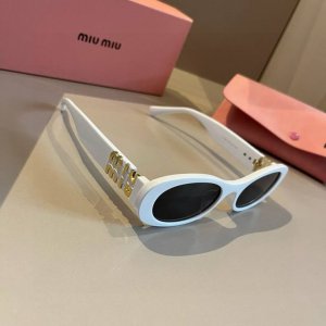 miumiu缪缪猫眼墨镜甜酷摩登女孩看过来 真的被拿捏了太爱了菱形脸高颧骨的集美