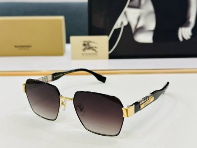 新款 Burberr*巴家 Be2395 百搭镜架Size：54口19-145 高品质 到货 Q男女款太阳镜