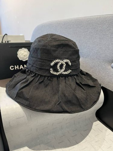 100￥ chanel香奈儿新款荷叶边遮阳帽、防紫外线内里，头围57Cm