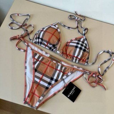 burberry巴宝莉经典英伦格泳衣，实物实在太美了！拍不出来它的美谁穿谁美！很值得入手 Sml Xl