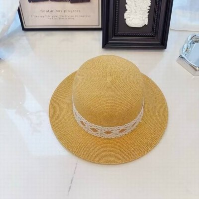 跑量 Ysl～夏季新款细辫小盆帽 实用的高颜值美物，夏日就是需要清凉色系， 超美平顶遮阳凹造型利器，Pp草遮阳具好！ 材质:100%植草 头围:57Cm可调节