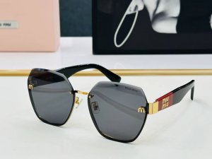 谬家 Mu58Zs Size：62口16-145 女士太阳眼镜 高档 Q时尚墨镜潮人 太阳镜