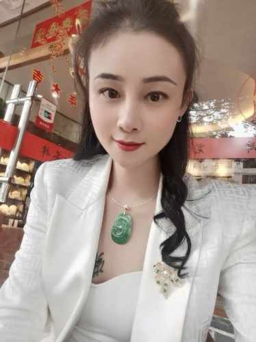 富婆系列-万能链系列 通体925纯银 可拆卸扣子做独立项链，扣子可以搭配各种各样的吊坠，效果杠杠的，档次立马提升，大气，高级，款式大方得体百搭耐看，好看的万能链