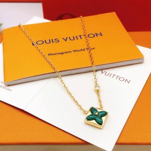 编号Lxl0180 Lv*最新款绿色贝母项链 一致Zp黄铜材质