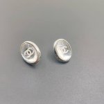 Chanel 最新款白金透明椭圆耳钉 一致Z批黄铜材质