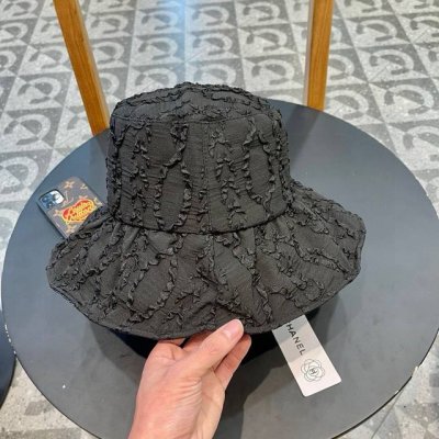 Chanel 香奈儿 新款渔夫帽 帽型完美 各种头型可以随心驾驭 赫本风帽型 修饰脸型 遮阳效果更佳 头围:58Cm