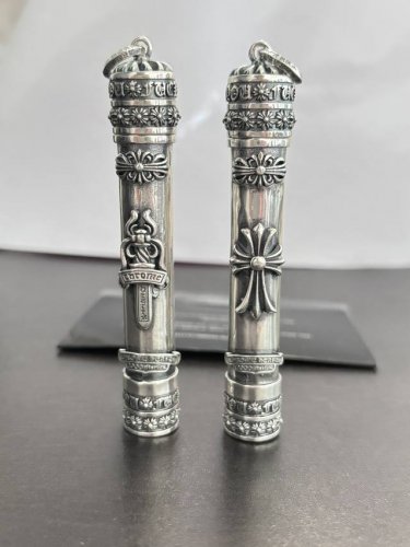 克罗心十字架.宝剑点烟器 个性时尚可当吊坠 轻轻一吹即可点亮 标准携带方便 可赠送数据线