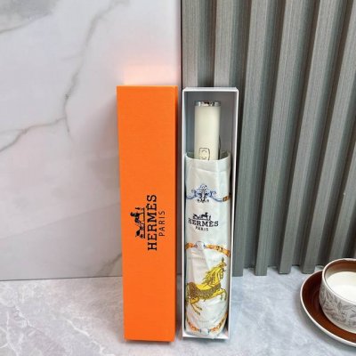爱马仕Hermes 三折防晒睛雨伞 2580夏季新款 全自动折叠晴雨伞 内里黑色涂层防晒有效阻隔紫外线99% Upf 50 所以能起到伞下体感降温的效果 有效隔