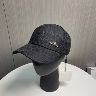 coach蔻驰新款棒球帽 这款棒球帽真的百搭不过时 性价比也很高 美到逆袭