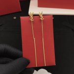 编号Yed0004 Yvessaintlauren*最新款流苏耳钉 一致Zp黄铜材质