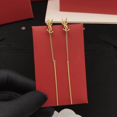 编号Yed0004 Yvessaintlauren*最新款流苏耳钉 一致Zp黄铜材质