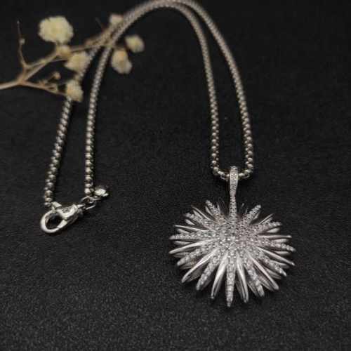 David Yurman 太阳花满天星项链。链条粗3Mm，长度50+5Cm或长度60+5Cm延迟链 编号Dyxl-006