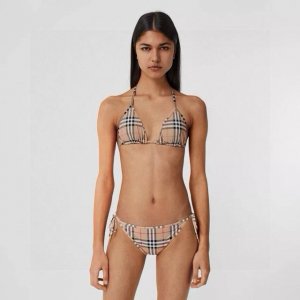 burberry巴宝莉经典英伦格泳衣 实物实在太美了 拍不出来它的美谁穿谁美 很值得入手 Sml Xl