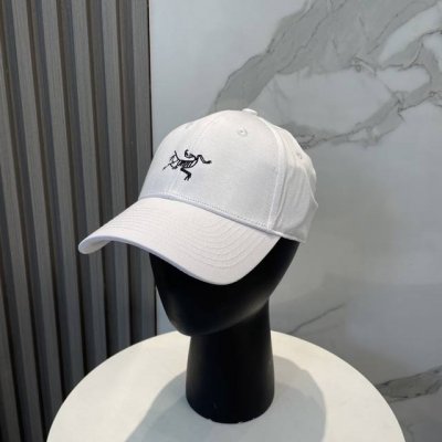 Arcteryx Small Bird Hat 始祖鸟刺绣标弯檐棒球帽轻量帽子防晒帽遮阳帽情侣款Small Bird帽子四季皆宜 性能持久 适合越野跑 徒步 登