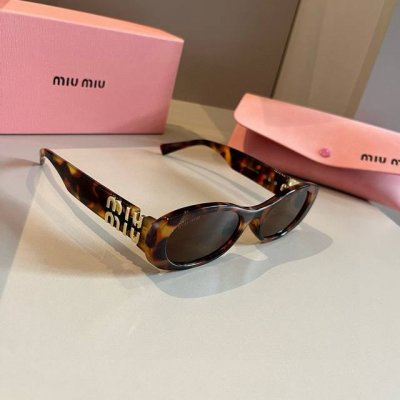 miumiu缪缪猫眼墨镜甜酷摩登女孩看过来 真的被拿捏了太爱了菱形脸高颧骨的集美