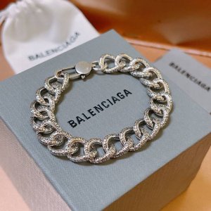 原单货新品 巴黎世家 Balenciaga手链专柜一致巴黎世家手链 男士火爆款出货 设计独特 前卫 男女必备！码数18。20。22Cm