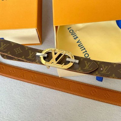 L0Uis Vuitt0N 今季新品 女士原單腰帶 寬度30毫米 經典小花pvc面搭配荔枝紋牛皮壓花 搭配雙色間色五金 可雙面佩戴 百搭款