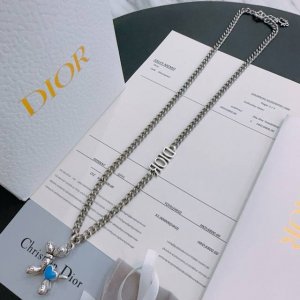 Dior新款 迪奥项链原单货专柜新款开模复古潮流时尚必备 男女均可佩戴 情侣款同款 摇滚朋克泰银风格 复古元素 潮流百搭 官网同款项链最新款链条档次更高明星经典