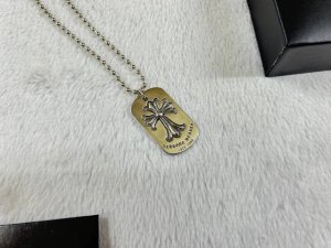 Chrome Herats 克罗心 方牌套十字架项链 长度：60Cm