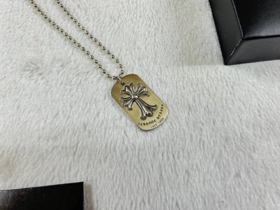 Chrome Herats 克罗心 方牌套十字架项链 长度：60Cm