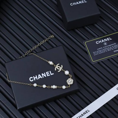 Chanel25p满钻四叶草双C项链 满满灵动感 甜美~佩戴率高 这一季很少女~活力俏皮可日常可正式