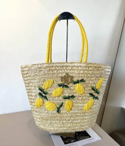dior迪奥麦秆草单肩手提包，手工钩织，夏日出游必备，规格44*28