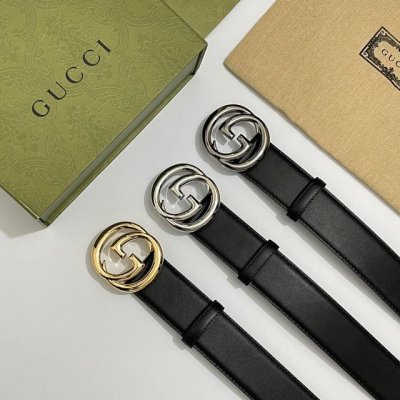 特 Gucccci 尺寸:4.0Cm，带身釆用黑色头层牛皮，搭配新款Gg互扣式抛光铜金属扣头，意大利时尚精品