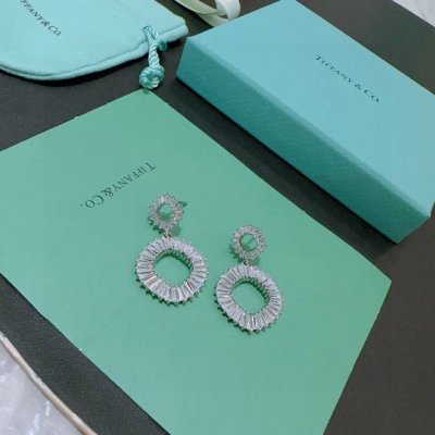 独家订制 Tiff 蒂芙尼耳环纪念款 花絮 马眼 耳钉采用高碳钻 顶级亚金材质镶嵌 铂金镶钻设计 绝对精工细造 优雅 大方耳环