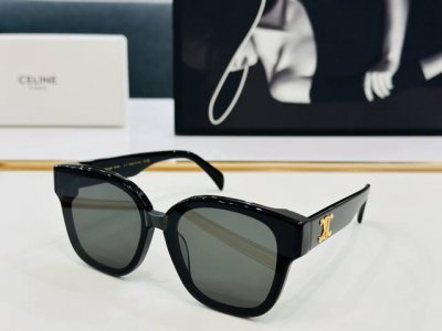 celine 赛琳 Cl42094 Size：53口21-145 一直热销的款式 欧美风 光泽度好 质感强 Xl工艺超赞