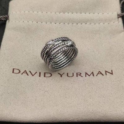 上新。David Yurman 纽线双X镶钻戒指 尺寸：美号，6-7-8-9，四个号