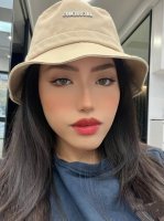 jacquemus 高版渔夫帽必入 百搭色系 旅行外出必备 可调节大小 夏季渔夫帽又悄悄登场了 帽子抽绳设计 可调节大小 头围 标准57Cm