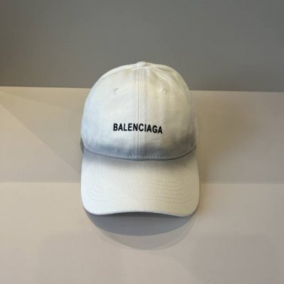 Balenciaga巴黎世家新款Logo棒球帽 很酷的色系 男女佩戴都有不同Style 第一批抢先出货 巴黎粉必入款