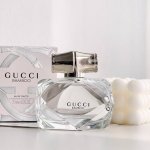 专柜品质 gucci Bamboo 古驰竹韵高雅魅力女士持久淡香水 这款香水的竹节瓶身设计真的是炒鸡好看呢 银色竹节瓶盖 加上瓶身采用钻石切割形状 配上淡粉红色